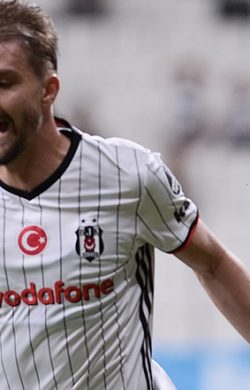 Fenerbahçe Eski futbolcusu Caner Erkin’i beklemeye aldı