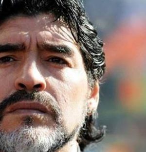 Koronavirüs krizi sonrası Maradona’dan alkışlanacak talep