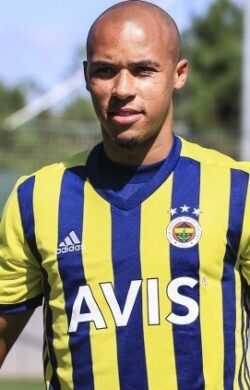 Fenerbahçe Sivasspor maçında Tisserand sakatlandı